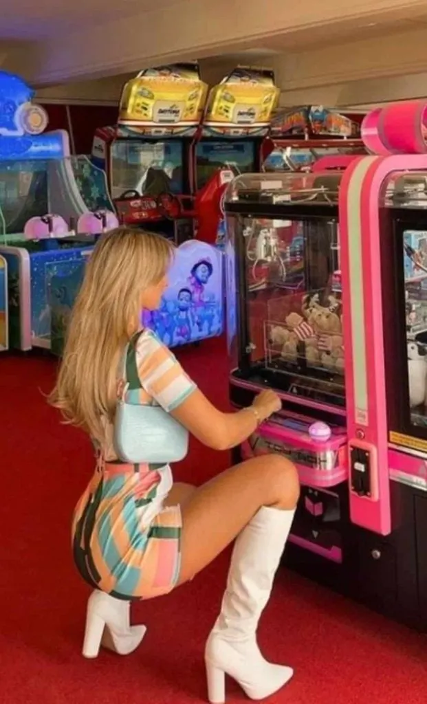 arcade date gogo boots