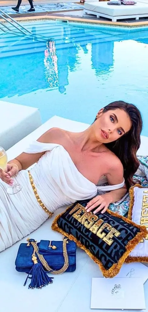 Classy white Versace outfit ideas