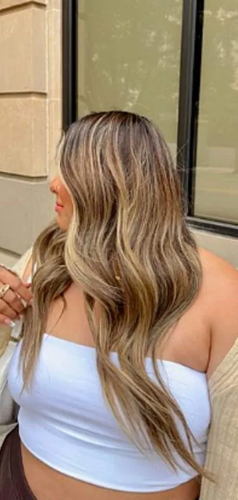 light color outfit head proportion