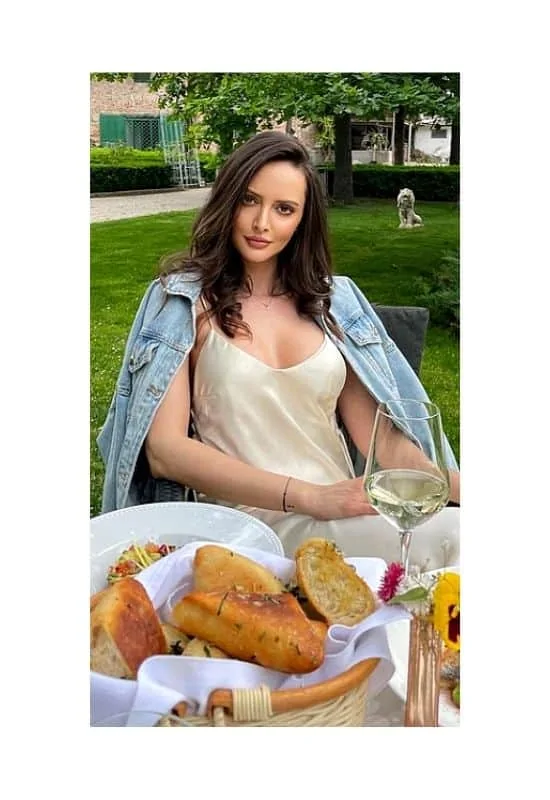 What to wear to lunch with girlfriends