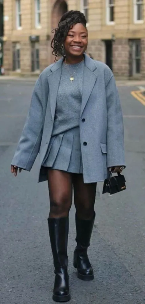 grey monotone short pleated skirt outfit