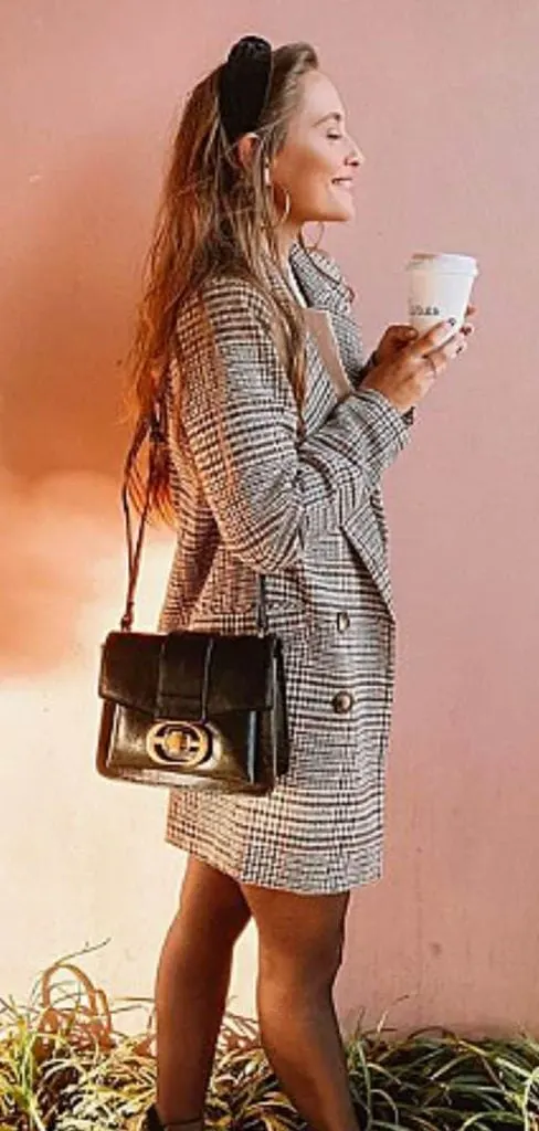 WHAT TO wear coffee first date