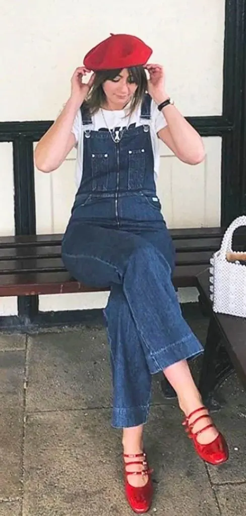 what to wear red beret hat