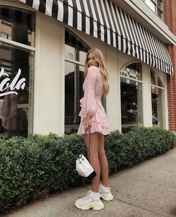 chunky sneakers outfit ideas