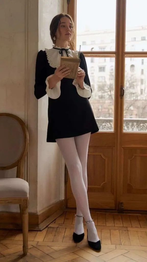 white tights outfit ideas winter