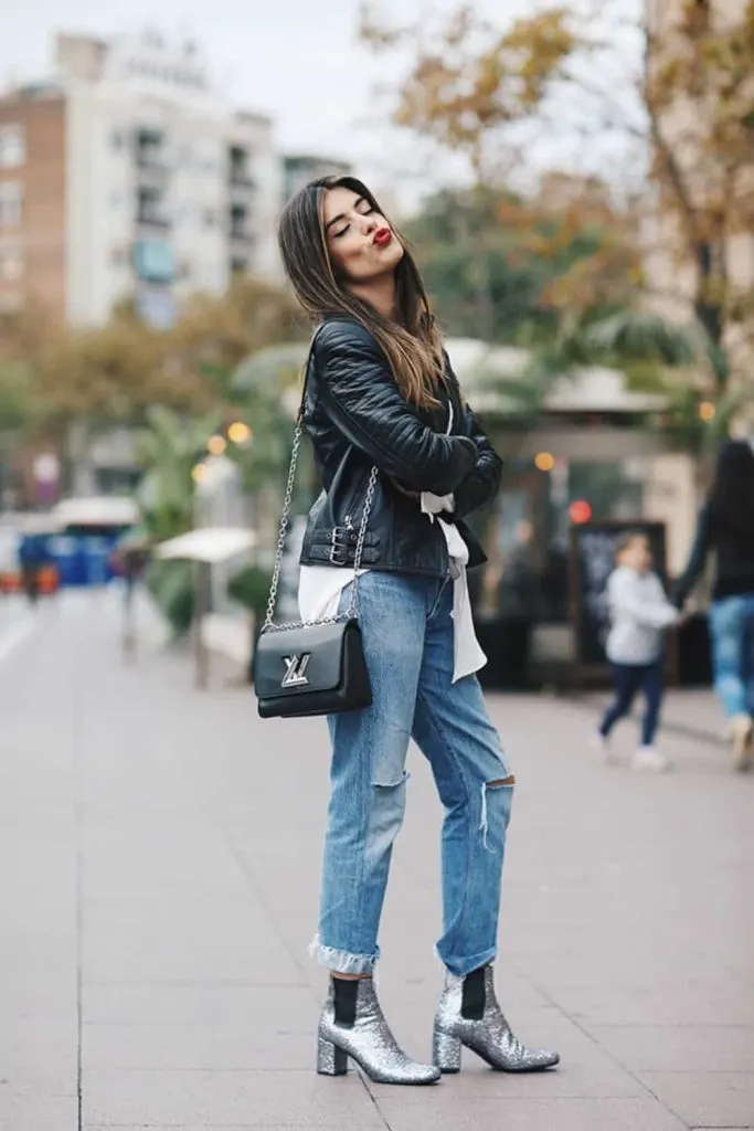 RHINESTONE BOOTS IN CASUAL ENSEMBLE