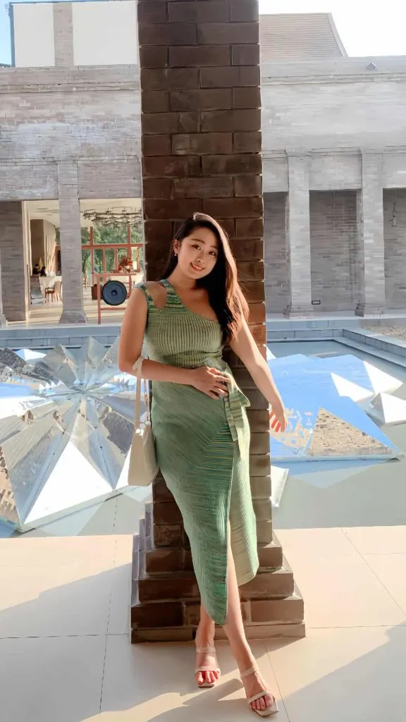 how to dress like goddess