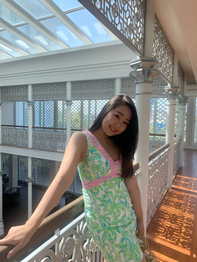 what shoes to wear with print dress