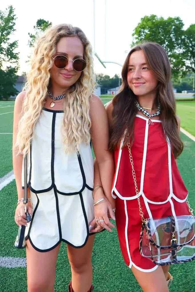 What to wear to lawn bowls party